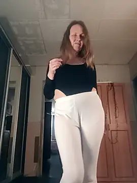 Evelina cute online show from 03/01/26, 06:54