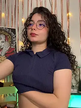 Snapshot of Antoniart_ chatting on 01/07/25, 03:14 Antoniart online show from 01/07/25, 03:14