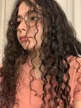 Snapshot of Antoniart_ chatting on 01/12/25, 08:57 Antoniart online show from 01/12/25, 08:57