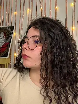 Snapshot of Antoniart_ chatting on 01/14/25, 07:06 Antoniart online show from 01/14/25, 07:06