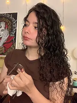 Snapshot of Antoniart_ chatting on 02/19/25, 01:40 Antoniart online show from 02/19/25, 01:40