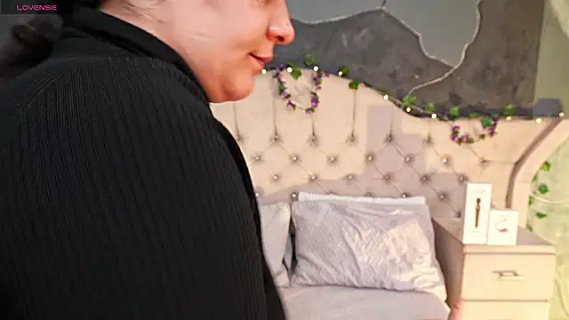 AmberGreyy  online show from 03/03/26, 04:57