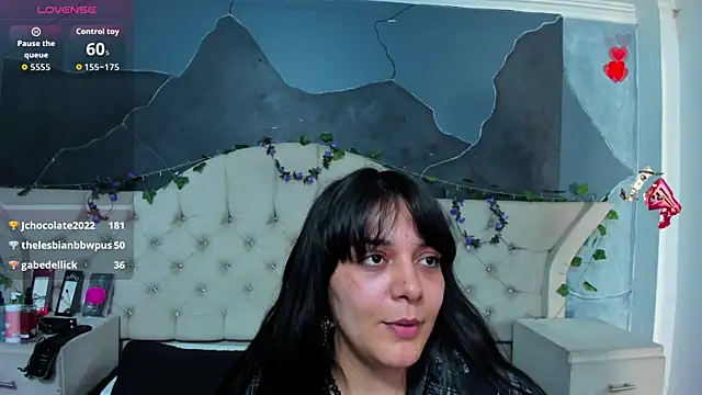 AmberGreyy  online show from 04/06/26, 05:36