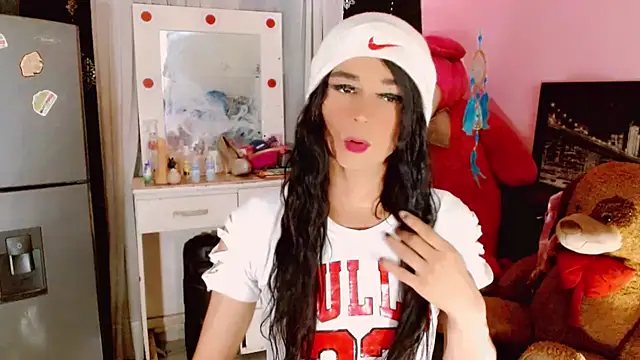 Snapshot of AngelicaDark chatting on 02/08/25, 01:54 AngelicaDark online show from 02/08/25, 01:54