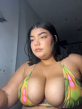 missjoyxx online show from 04/22/26, 07:22