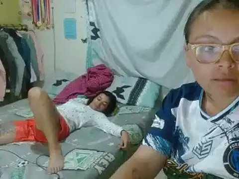 Snapshot of clayre_and_jill chatting on 03/11/25, 03:26 clayre and jill online show from 03/11/25, 03:26