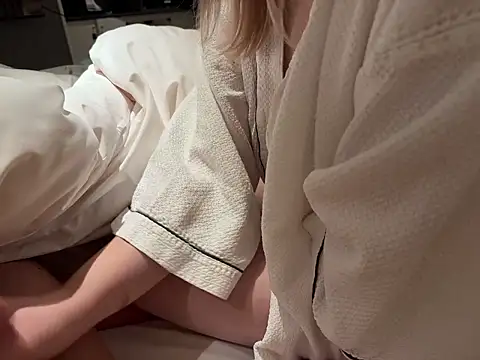 NANAchan R online show from 01/06/26, 10:52