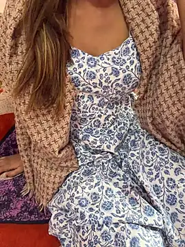 Alina Khann online show from 01/09/26, 03:31