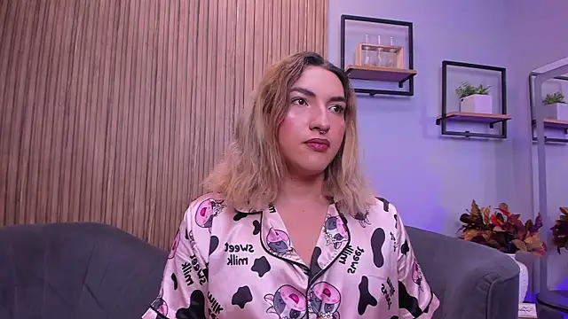 TomLondon  online show from 12/20/25, 09:38