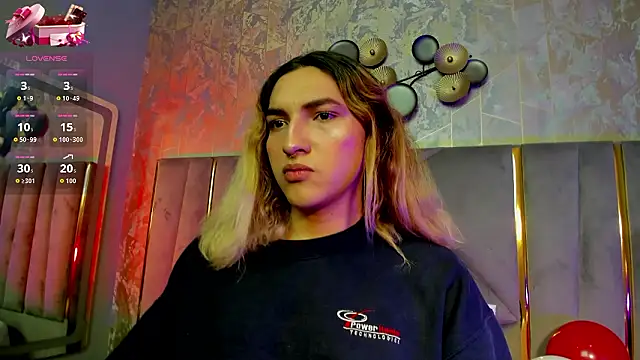 TomLondon  online show from 02/14/26, 03:53