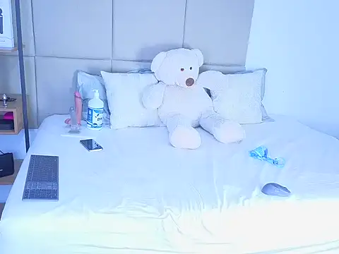 sorafire online show from 04/13/26, 07:08