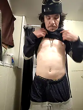 Lilsmokeshow017 online show from 11/13/25, 06:40