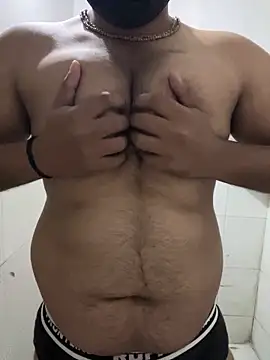 Snapshot of dick69lil chatting on 04/14/26, 03:12 dick69lil online show from 04/14/26, 03:12