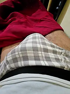 Snapshot of villagb12 chatting on 10/28/25, 06:39 villagb12 online show from 10/28/25, 06:39