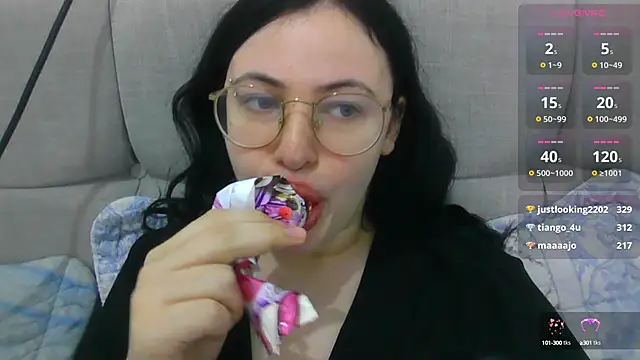 German Eva online show from 02/02/25, 12:02