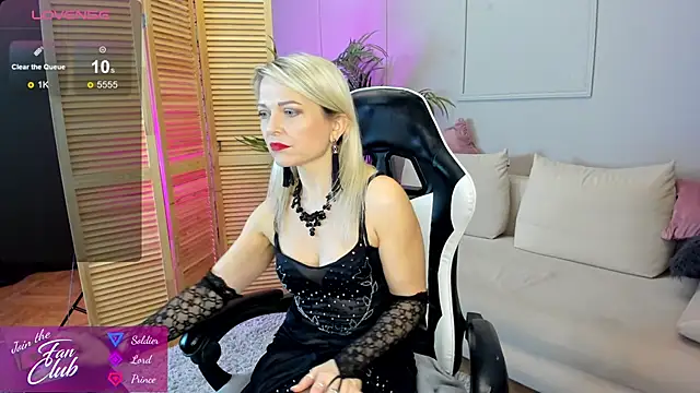 Gloria Lovely online show from 12/06/24, 02:17