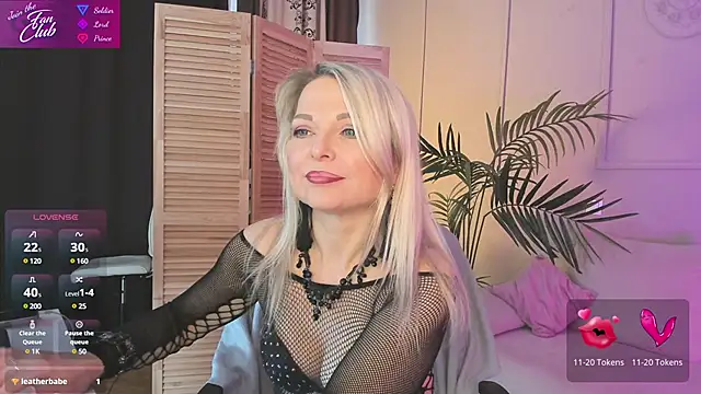 Gloria Lovely online show from 03/13/25, 10:47