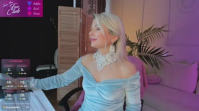 Gloria Lovely online show from 03/14/25, 01:57