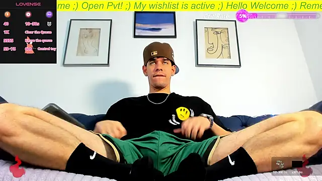 Snapshot of BRAYHAMBROWN chatting on 01/09/25, 07:31 BRAYHAMBROWN online show from 01/09/25, 07:31