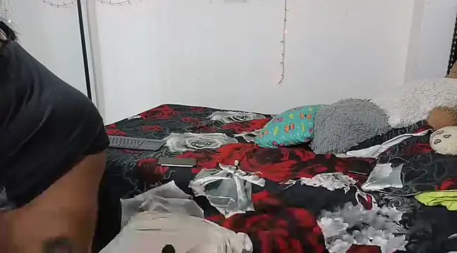 charlotte 077 online show from 03/01/25, 10:02