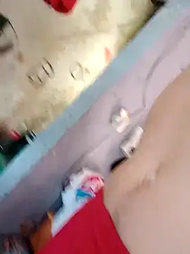 Snapshot of puak6666 chatting on 10/23/25, 05:44 puak6666 online show from 10/23/25, 05:44