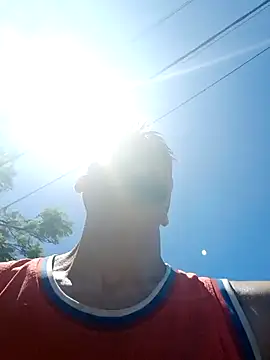 Snapshot of puak6666 chatting on 12/19/25, 04:25 puak6666 online show from 12/19/25, 04:25