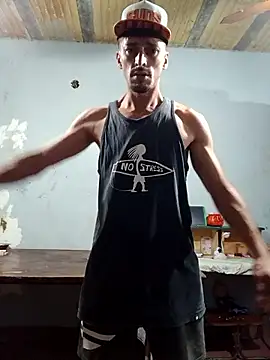 Snapshot of puak6666 chatting on 01/14/26, 02:39 puak6666 online show from 01/14/26, 02:39