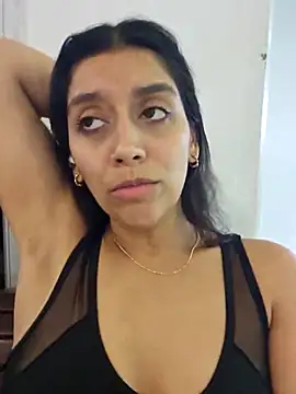 Snapshot of BrittanyDiaz chatting on 11/12/25, 10:30 BrittanyDiaz online show from 11/12/25, 10:30