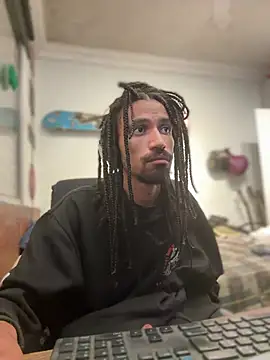 hotcamboy420 online show from 01/11/25, 06:56