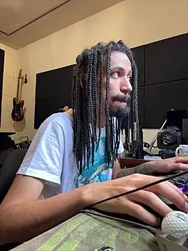 hotcamboy420 online show from 12/03/25, 05:44