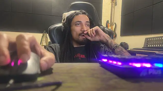 hotcamboy420 online show from 03/15/26, 12:16