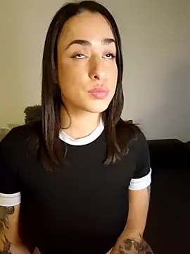 LydiaMaus96 online show from 02/06/26, 04:21