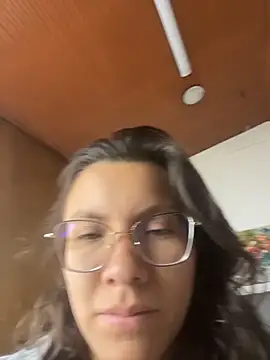 karlamorris  online show from 04/11/26, 02:10