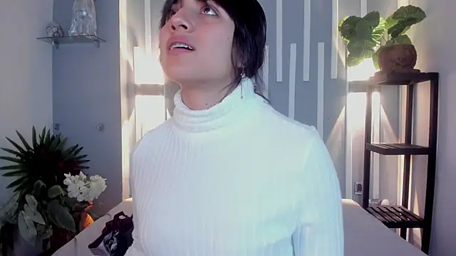 Snapshot of Sophy_SmileSweet chatting on 02/11/25, 11:54 Sophy SmileSweet online show from 02/11/25, 11:54