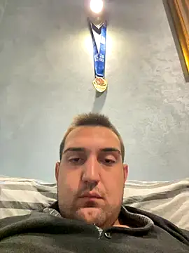 alexfala99 online show from 10/17/25, 08:55