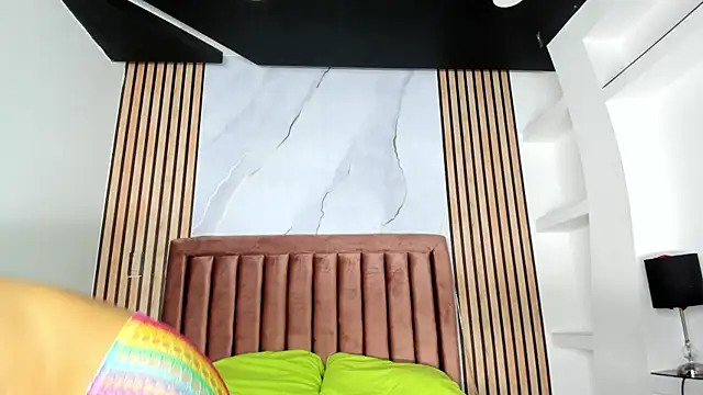 ChloeParkss  online show from 02/06/25, 01:21