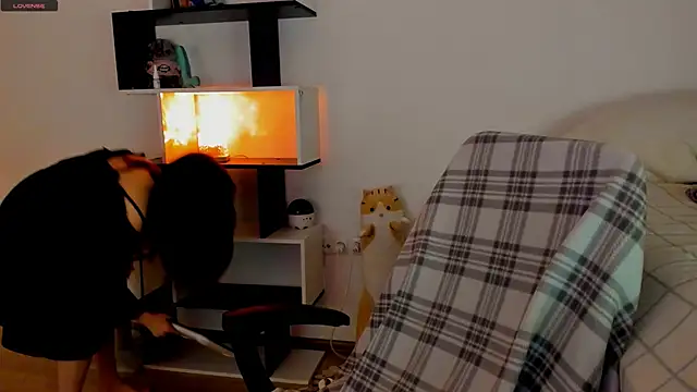 Snapshot of crystal_lilith chatting on 03/16/25, 12:34 crystal lilith online show from 03/16/25, 12:34