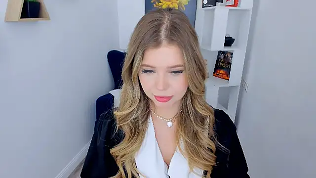 FollowLovee online show from 09/26/25, 12:42