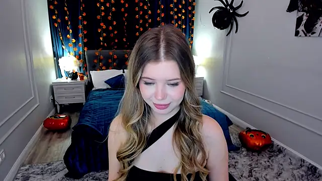 FollowLovee online show from 10/15/25, 07:47