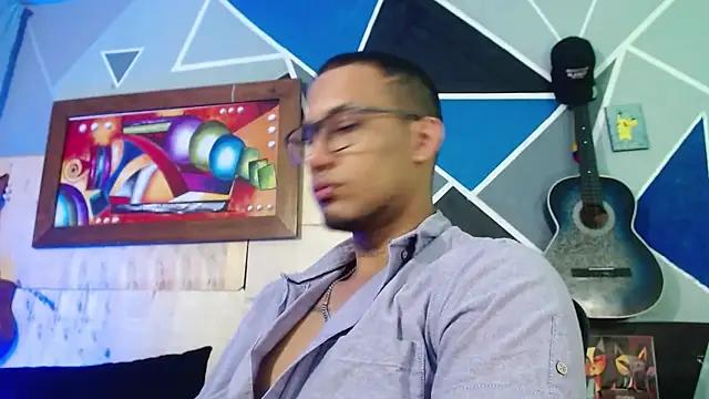 MagnusFrost online show from 04/27/26, 03:10