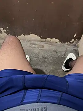 Snapshot of Luis455gomez chatting on 12/11/24, 02:52 Luis455gomez online show from 12/11/24, 02:52