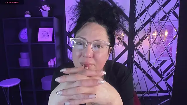 Anita Muse online show from 03/05/25, 09:04