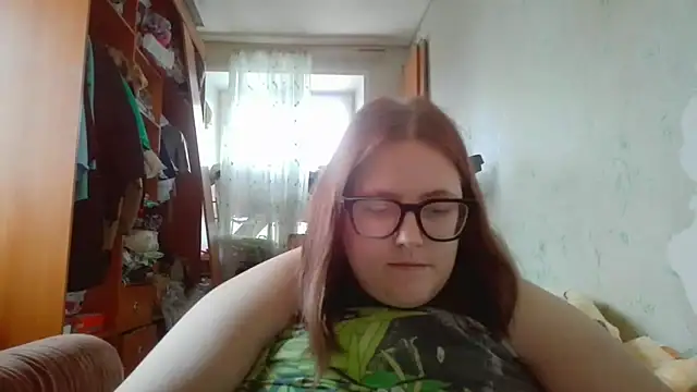 DesireMelissa online show from 12/16/25, 07:24