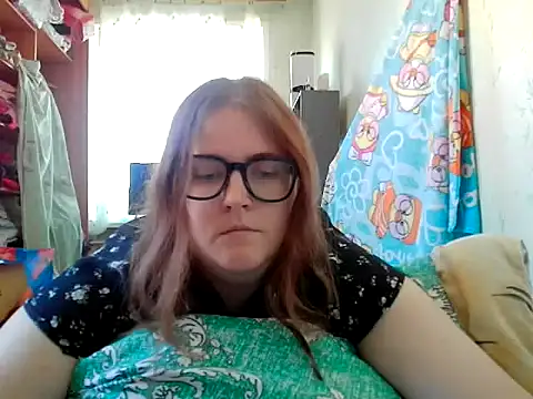 Snapshot of DesireMelissa chatting on 06/27/26, 07:02 DesireMelissa online show from 06/27/26, 07:02