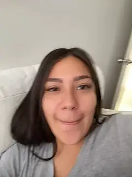 Latina vanessa online show from 01/28/25, 04:08