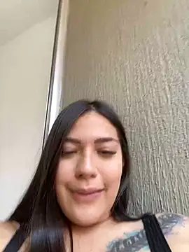 Latina vanessa online show from 03/16/25, 04:56