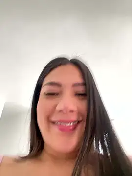 Latina vanessa online show from 01/11/26, 01:27
