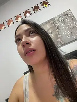 Latina vanessa online show from 02/19/26, 06:37