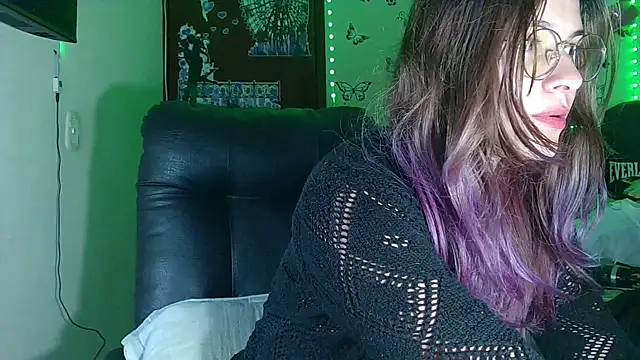 Elith 20 online show from 10/16/25, 04:02