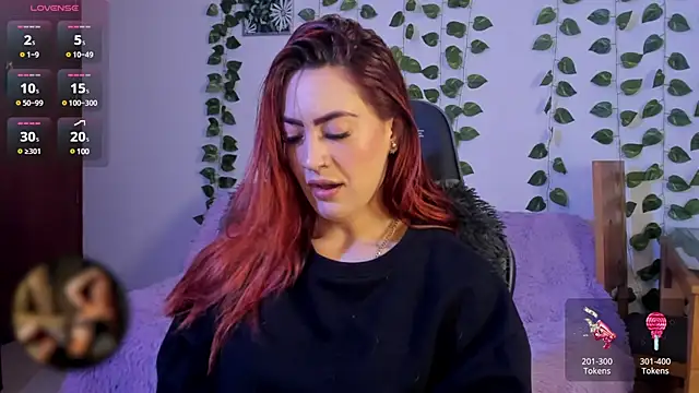 Snapshot of Amypond__ chatting on 02/26/25, 02:04 Amypond online show from 02/26/25, 02:04